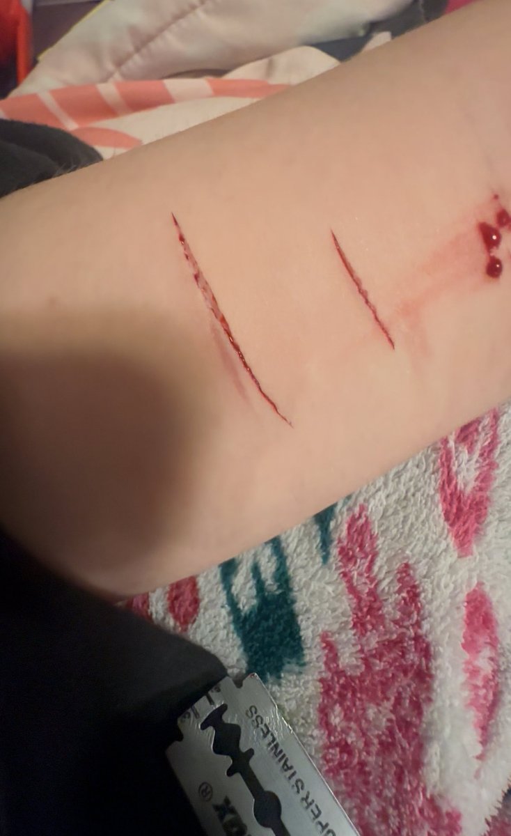 tachiharaed's tweet photo. Deepest single cut I think, someone gave me tips and I literally love them smmm 

#shtwt #shedtwt https://t.co/uvgUvi6qzm