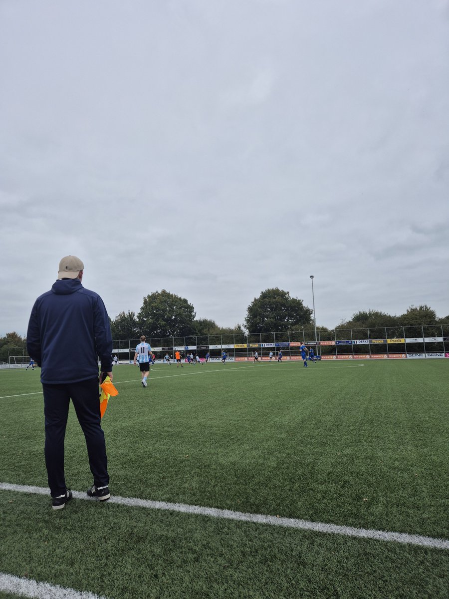VrhBoys2's tweet photo. We zijn begonnen! https://t.co/RU7tQDctw5