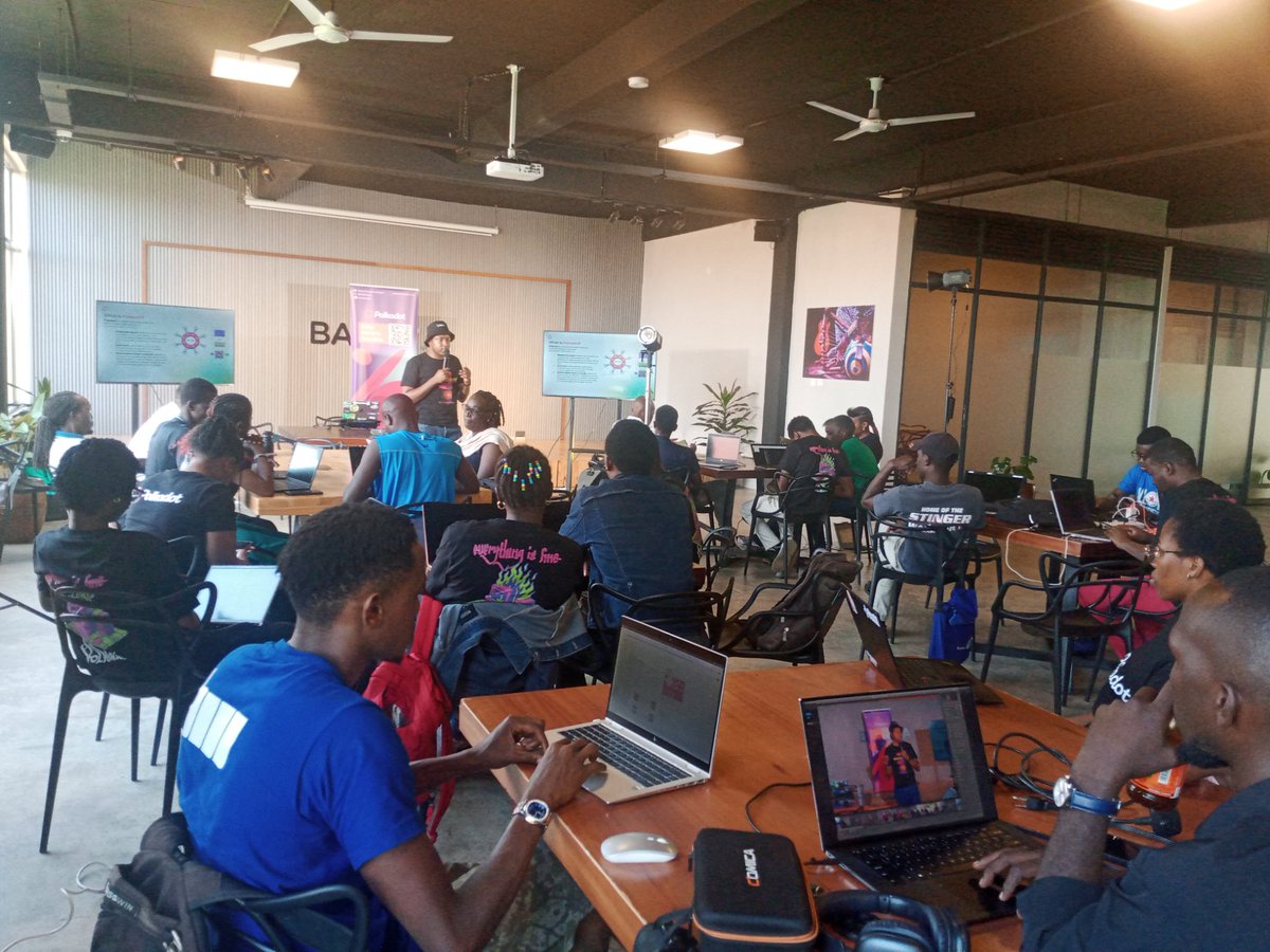 Nenjez_Ke's tweet image. I am with the community 

#PolkadotParty and #Roadtosub0 🔥
@Robinsoncodes 
@Owalacheryl
@Lynette_mwangi
@Kratist0s 
@Kashortgirl
@Polkadot