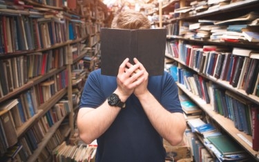 JeffreyFeldberg's tweet image. Your unread books are waiting. Shortform helps you conquer them &amp;amp; turn them into actionable insights. Join the learning revolution. 5-day FREE access + 20% off! ➡️ iapdw.com/sf #readingrevolution #learningskills #neverstoplearning