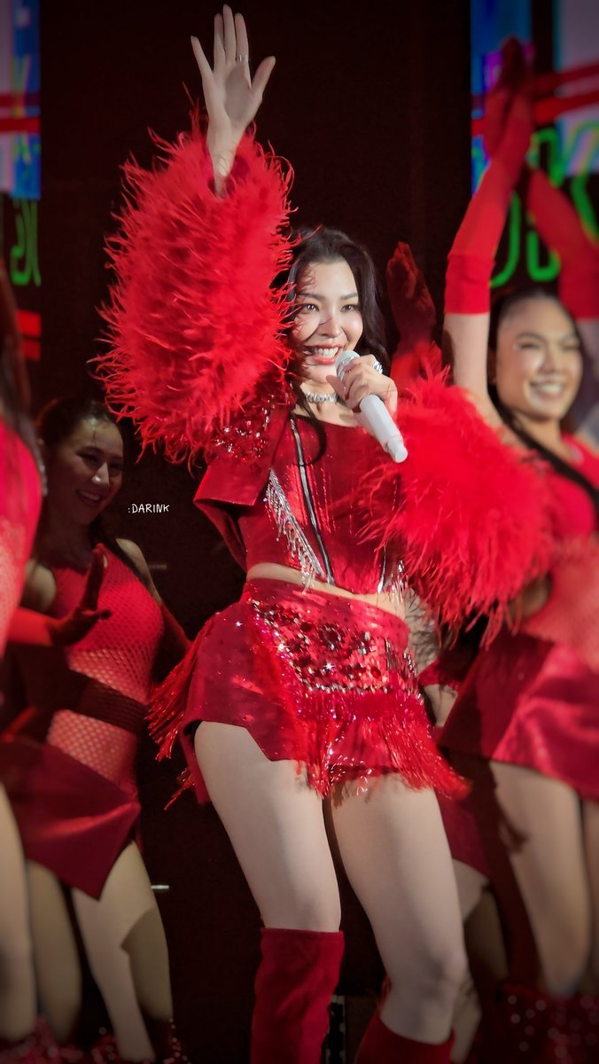 rinkbenyatip's tweet image. 🔥🔥🔥

HAPPY BIRTHDAY PERAYA
#FayeGentleBadGirlParty