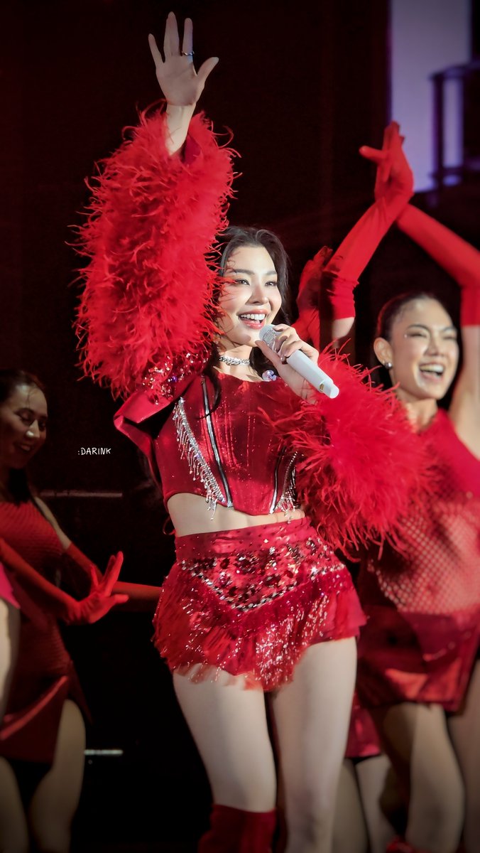 rinkbenyatip's tweet image. 🔥🔥🔥

HAPPY BIRTHDAY PERAYA
#FayeGentleBadGirlParty