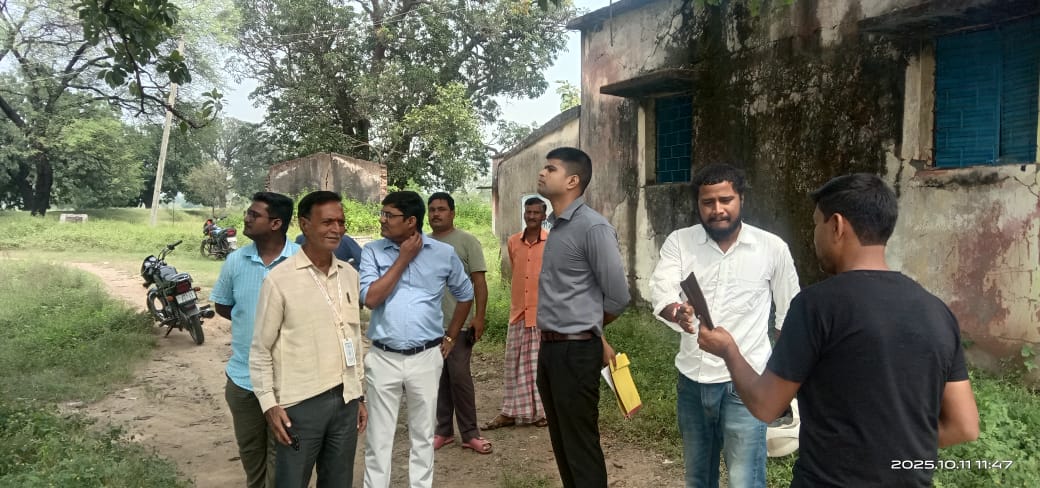 DC_Palamu's tweet image. आज सामुदायिक स्वास्थ्य केंद्र,लेस्लीगंज का निरीक्षण किया।वहीं अन्य पदाधिकारियों ने भी लेस्लीगंज के विभिन्न पीएचसी एवं आयुषमान आरोग्य मंदिर का जायज़ा लिया।मरीजों को किस स्तर की स्वास्थ्य सुविधाएं उपलब्ध कराई जा रही है,का आकलन हेतु यह निरीक्षण किया गया।
@prdjharkhand