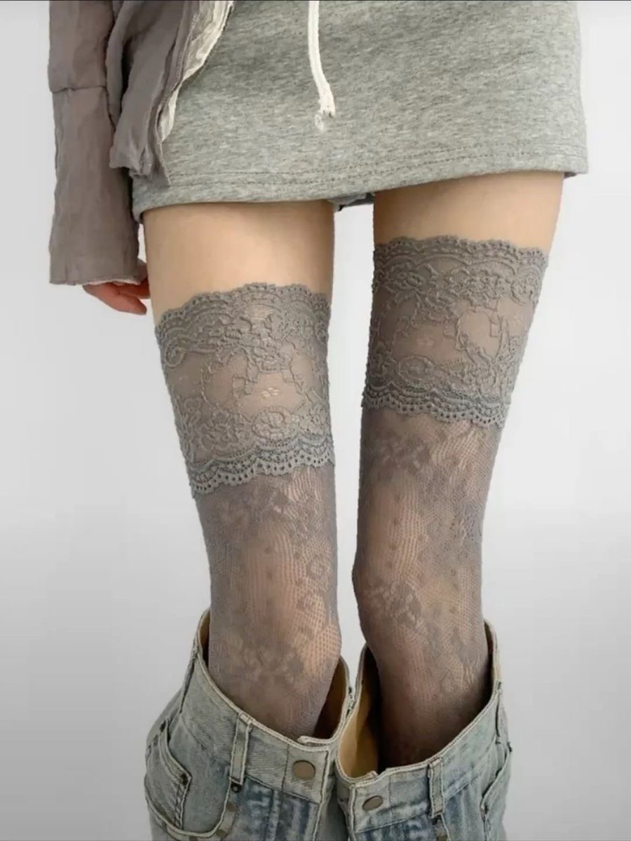 h0neyndmilk's tweet image. the colour of these are literally perfect