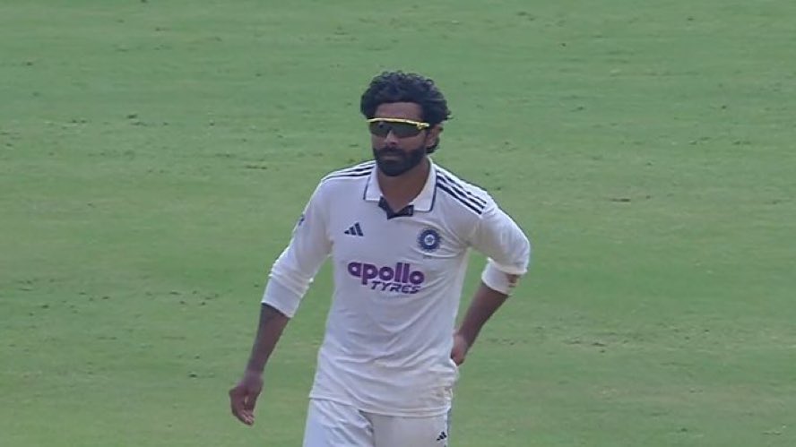mufaddal_vohra's tweet image. 3 WICKETS FOR SIR JADEJA. 💯