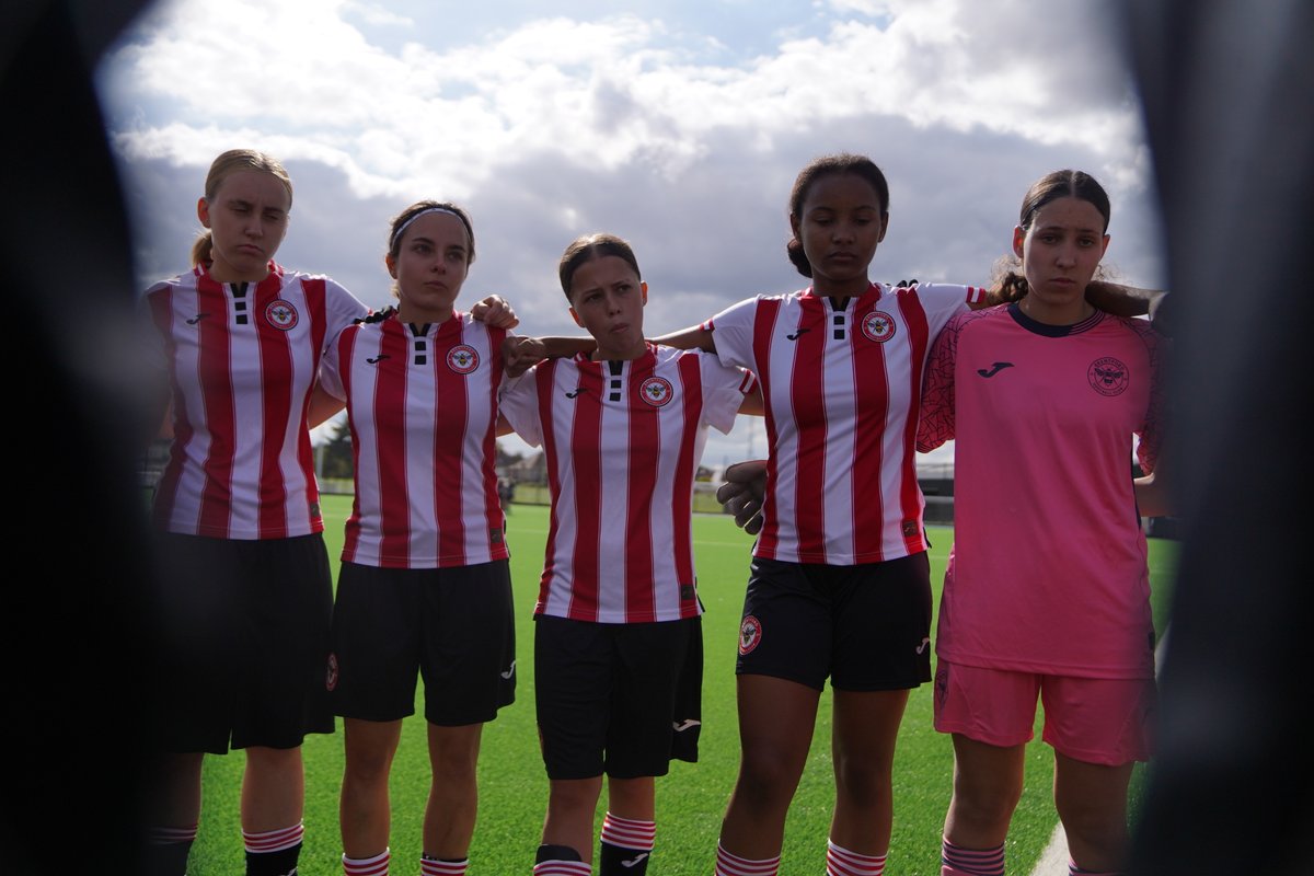 Brentford FC CST tweet media