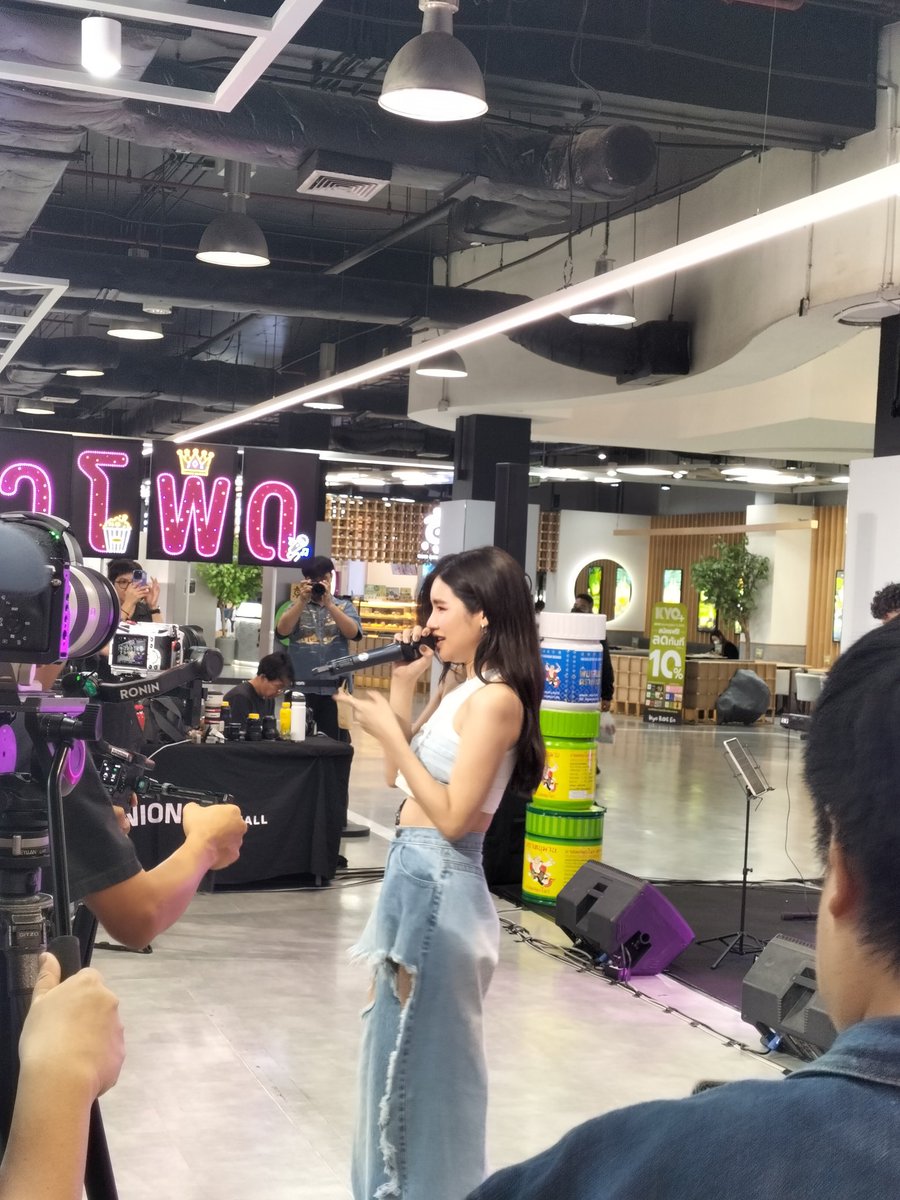 EL_NP1994's tweet image. HBD นะค้าบพี่หมอขอให้มีความสุขมากๆสุขภาพร่างกายแข็งแรงขอให้กิจการปังๆเพิ่มขึ้นเรื่อยๆเลยน๊า🙏#KHAOPOAD @KKhaopoaDD