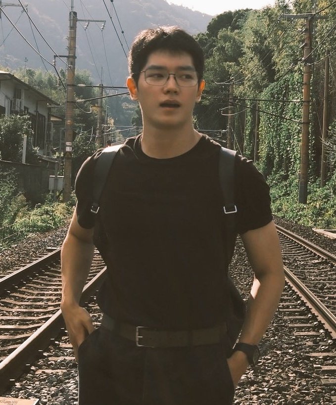 STYKR95's tweet image. so vintage so handsome