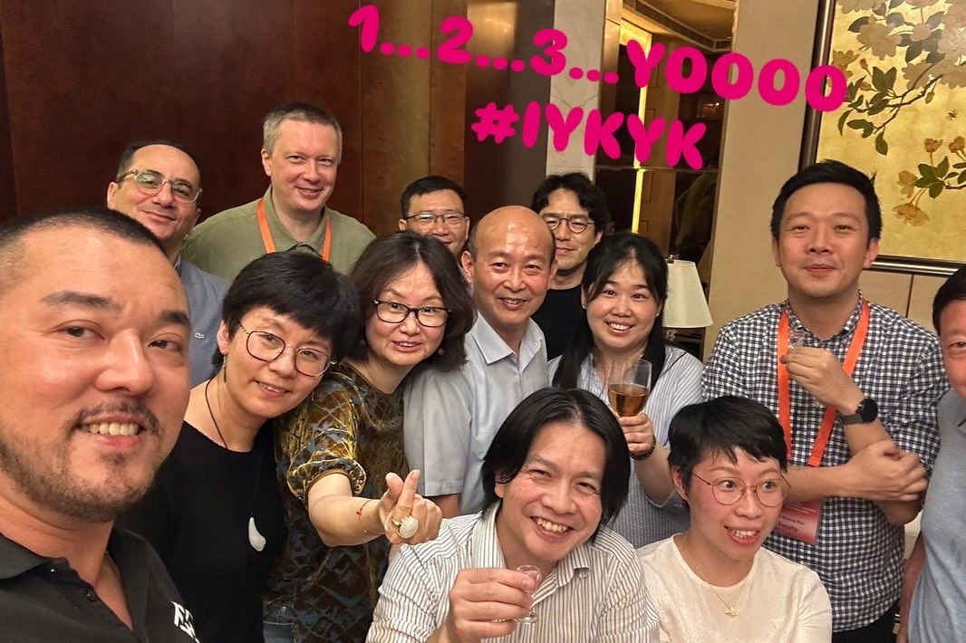 ADL_IPPG (@adl_ippg) on Twitter photo Annual Congress of Vietnam Respiratory Society 2025 pt3 - that’s a wrap! It wouldn’t be Vietnamese hospitality without a party to let loose after the hard but amazing work! Until next time 1, 2, 3 YOOOO! #Respiratory #interventionalpulmology #medicine #Vietnam Annual Congress of Vietnam Respiratory Society 2025 pt3 - that’s a wrap! It wouldn’t be Vietnamese hospitality without a party to let loose after the hard but amazing work! Until next time 1, 2, 3 YOOOO! #Respiratory #interventionalpulmology #medicine #Vietnam