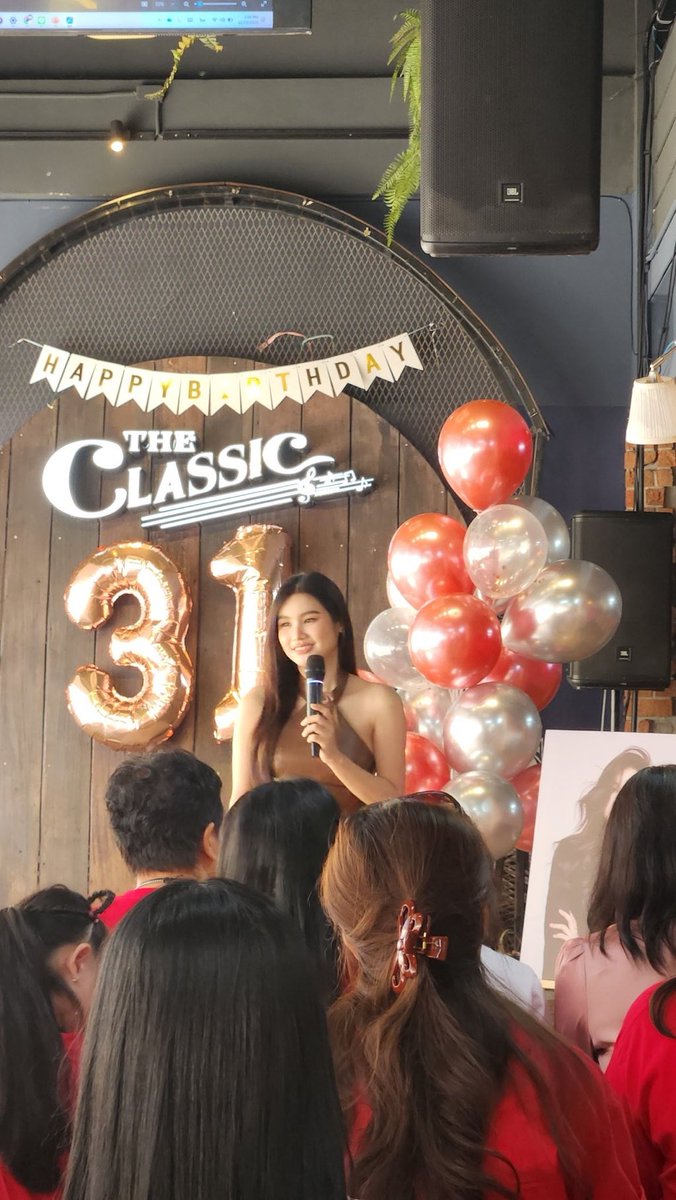 FaithCL21's tweet image. HBD คุณหมอคนเก่ง ขอให้มีความสุขทุกวัน มีรอยยิ้มน่ารักแบบนี้ตลอดไป

@KKhaopoaDD #KHAOPOAD #หมอข้าวโพด #31stKHAOPOADBIRTHDAY