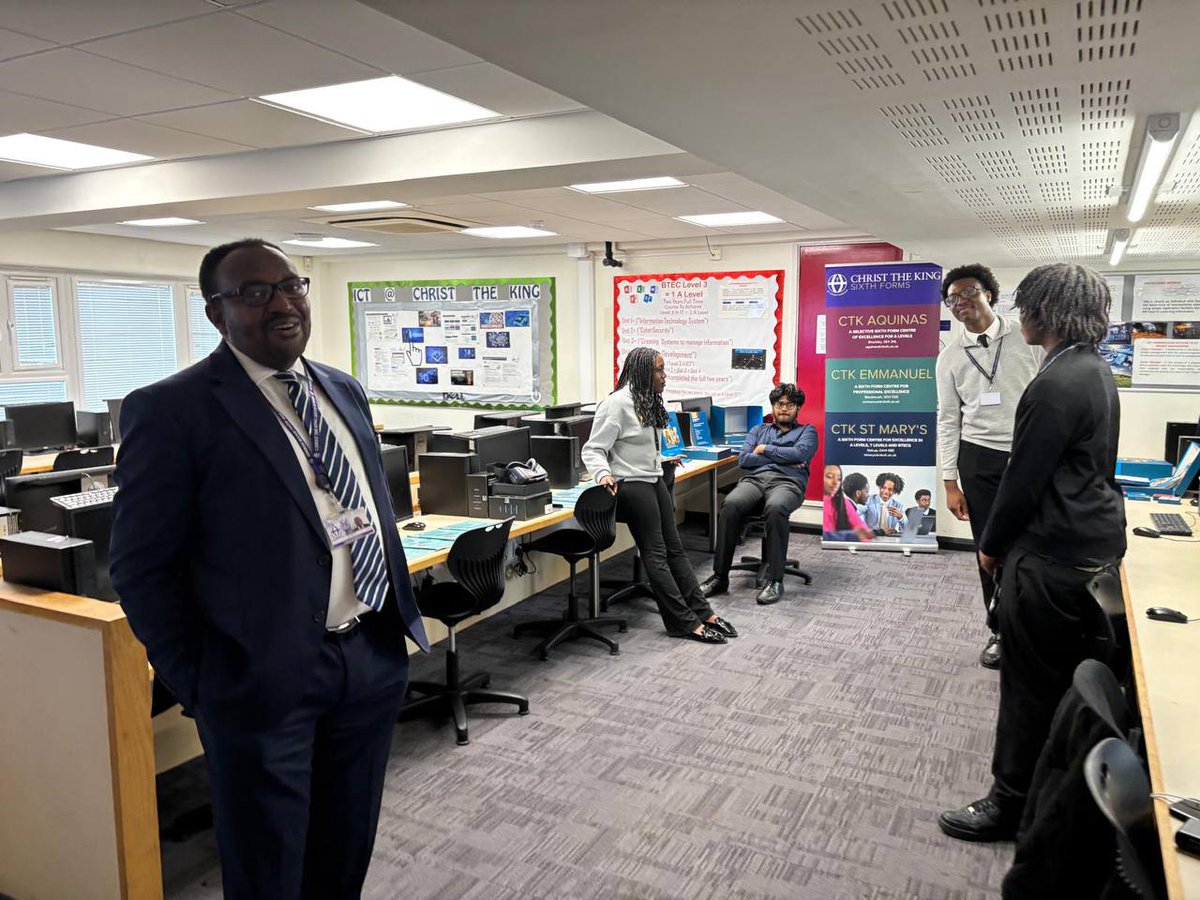 ctksfc's tweet image. At CTK St Mary’s, you’ll find a wide choice of A Levels, expert teachers, and a community that supports your success.

✨ Visit us today and find out why we’re a Centre for Excellence!

#CTKStMarys #ALevels #SixthFormLife #FutureLeaders #OpenEvent