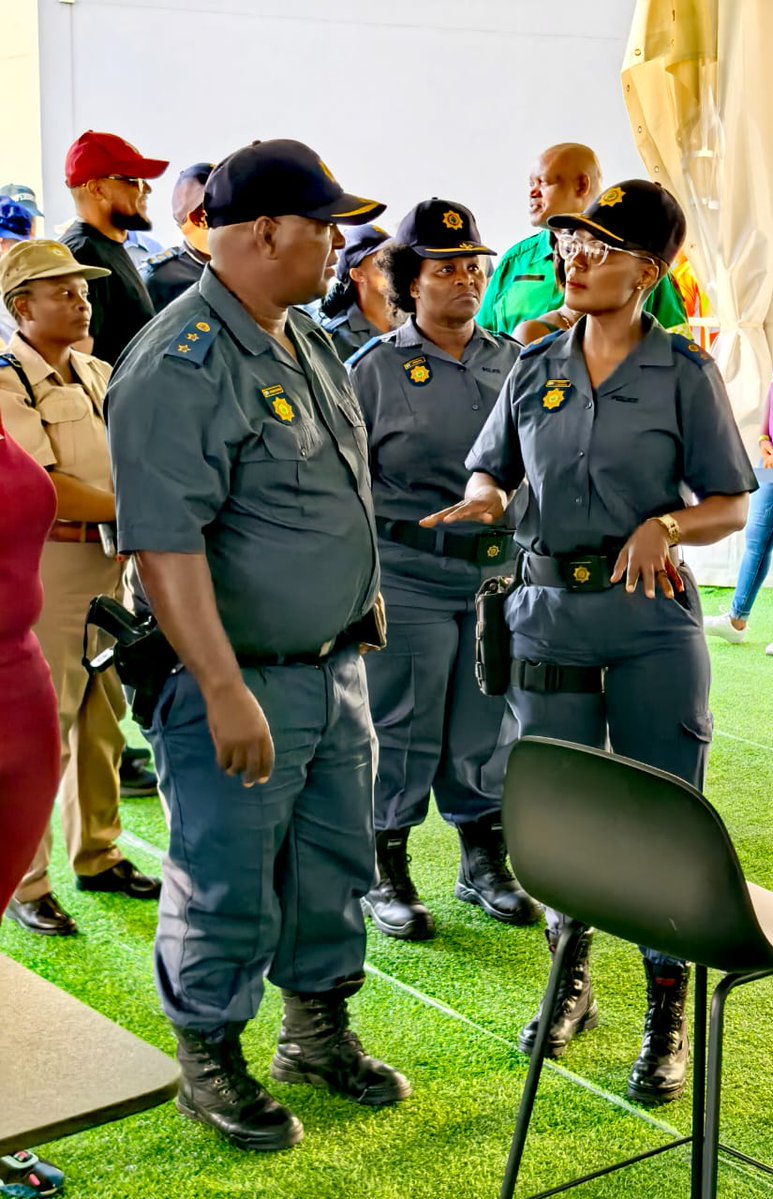 SAPoliceService's tweet image. #sapsFS Mangaung Metro Joint Operational and Intelligence Structure; South African Police Service, Mangaung Metro Municipality Law Enforcement [Disaster Management, Fire &amp;amp; Rescue, Traffic, Health Safety], Free State Gambling Liquor and Tourism Authority, PSIRA and Emergency…