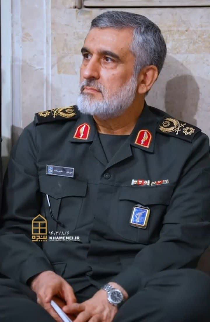 شهدا مبدأ و منشاء حیاتند، زمینی بودند، اما زمین گیر نبودند.
🖤🖤🖤😭😭😭