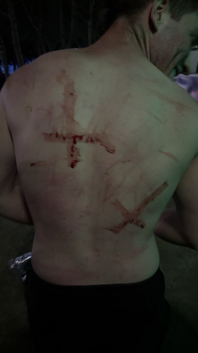 he vivido por fin mi primera extreme house en horrorland con las 3X y ha sido una locura… así salimos