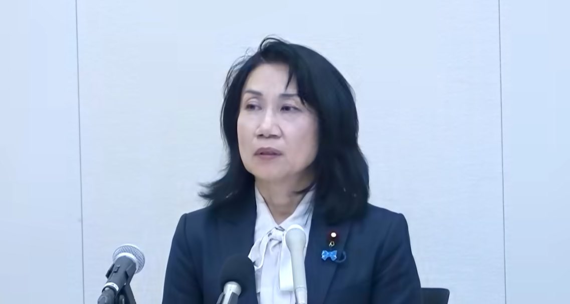 MUG27082015's tweet image. 票と議席を返せ！

竹上裕子の議員辞職を求めます！

#竹上裕子の議員辞職を求めます 
#竹上裕子 
#竹上ゆうこ 
#竹上ゆうこ議員の議員辞職を求めます