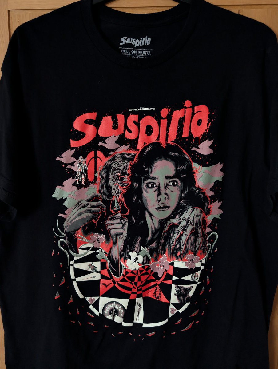 The_Limb_Reaper's tweet photo. @sillierdeadite One time for one of my favourite T Shirts https://t.co/Vc0BA1lpg5