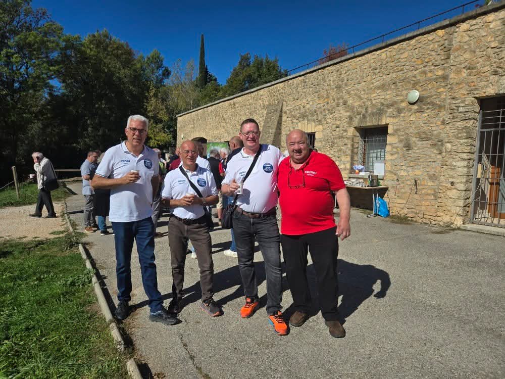 Members of the 3Y0K team at the Clipperton DX Club 46th annual convention in Marseille, France.
L-R John F5VHQ, Donato IK2EGL, Manu F8FKI, James KB2FMH.

📷 by KM2FMH