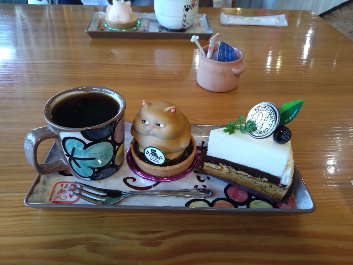 ✴︎しんちゃん✴︎ S.H.Figuarts - SUPER SAIYAN GOD SUPER SAIYAN VEGETA -UNWAVERING