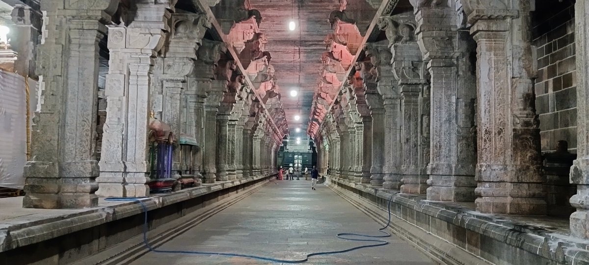 MithunDakshin's tweet photo. #kanchipuram ekambareswarar https://t.co/WUCTdslSQ2
