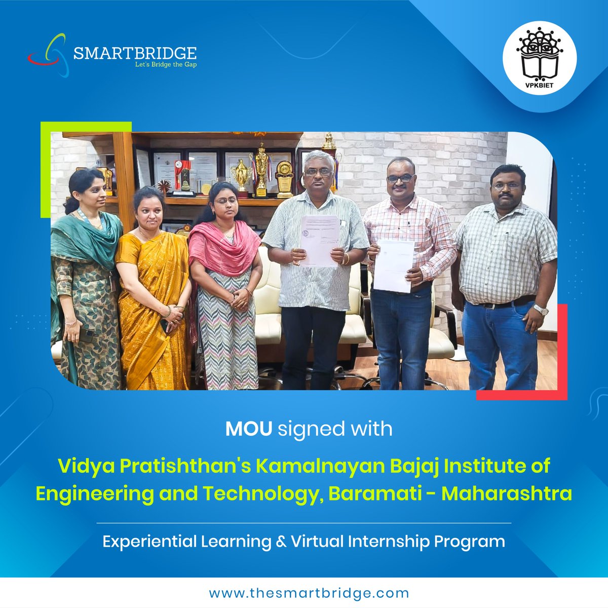 thesmartbridge's tweet image. 🚀 Fueling the Future of Tech-Driven Learning!

#SmartBridge has signed an MoU with #VPKBIET, Baramati to launch the Experiential Learning &amp;amp; Virtual Internship Program.

United in Purpose — Empowering Students to be Skilled &amp;amp; Future-Ready.

#Collaboration #TechTalent #FutureReady