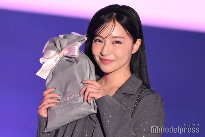 【限定品】NMB48 個別フォトアルバム 村瀬紗英 未使用品 5冊セット 限定品】NMB48 個別フォトアルバム 村瀬紗英 未使用品 5冊セット