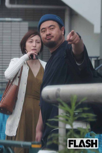 MS46ipFPf53384's tweet image. キングオブコントに出てる元祖いちごちゃん植村の既視感、広末涼子と不倫してた鳥羽シェフだわ

#キングオブコント