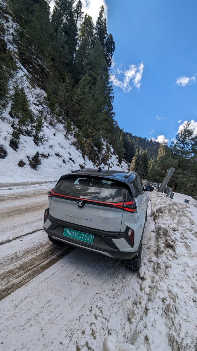 What's stopping you from doing this 'white' drive in the next few months ;-) 

Had taken the Tata Nexon EV to Narkanda and beyond in Feb 2024. What visuals, no? 

PS: something similar coming up in 48 hrs (stay tuned) 

<a href="/Tataev/">TATA.ev</a> 

Are u guys planning something ;-) <a href="/purohit__anuj/">AP</a>