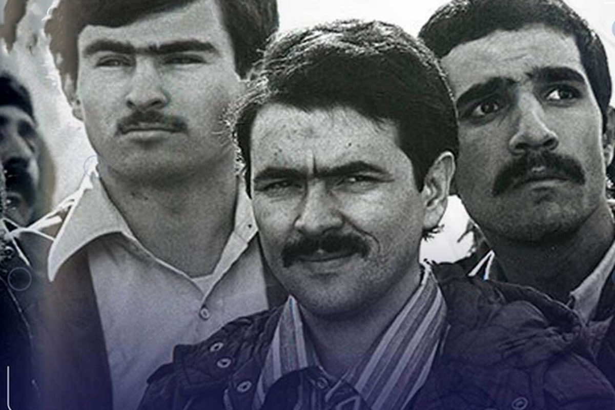 #قابل_توجه
در ماهیت اعضای مجاهدین خلق، سمپات و هوادارانشان بخاطر جنایات و خیانت هایشان،بخاطر گذشته ی ننگینشان تنها گروهی هستند که از بیان اعتقاد و نظرشان شرمسارند و خجل،حتی عارشان میشود از ابراز حمایت شفاف از رجوی های خائن!
دقیقا همچو برخی اعضای حامی جمهوری اسلامی که این روزها با