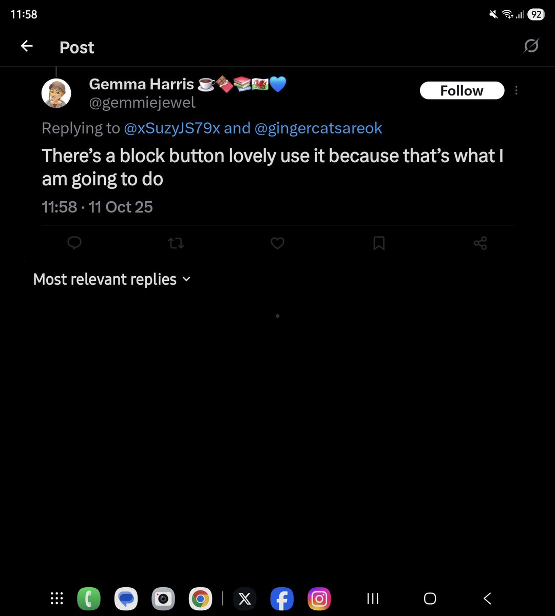 xSuzyJS79x's tweet image. Truth clearly hurts. 😂 #NotBothered