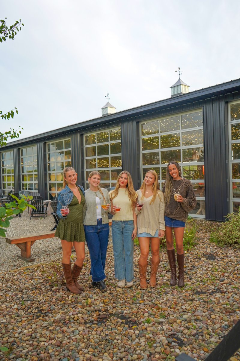 KC Wine Co tweet media