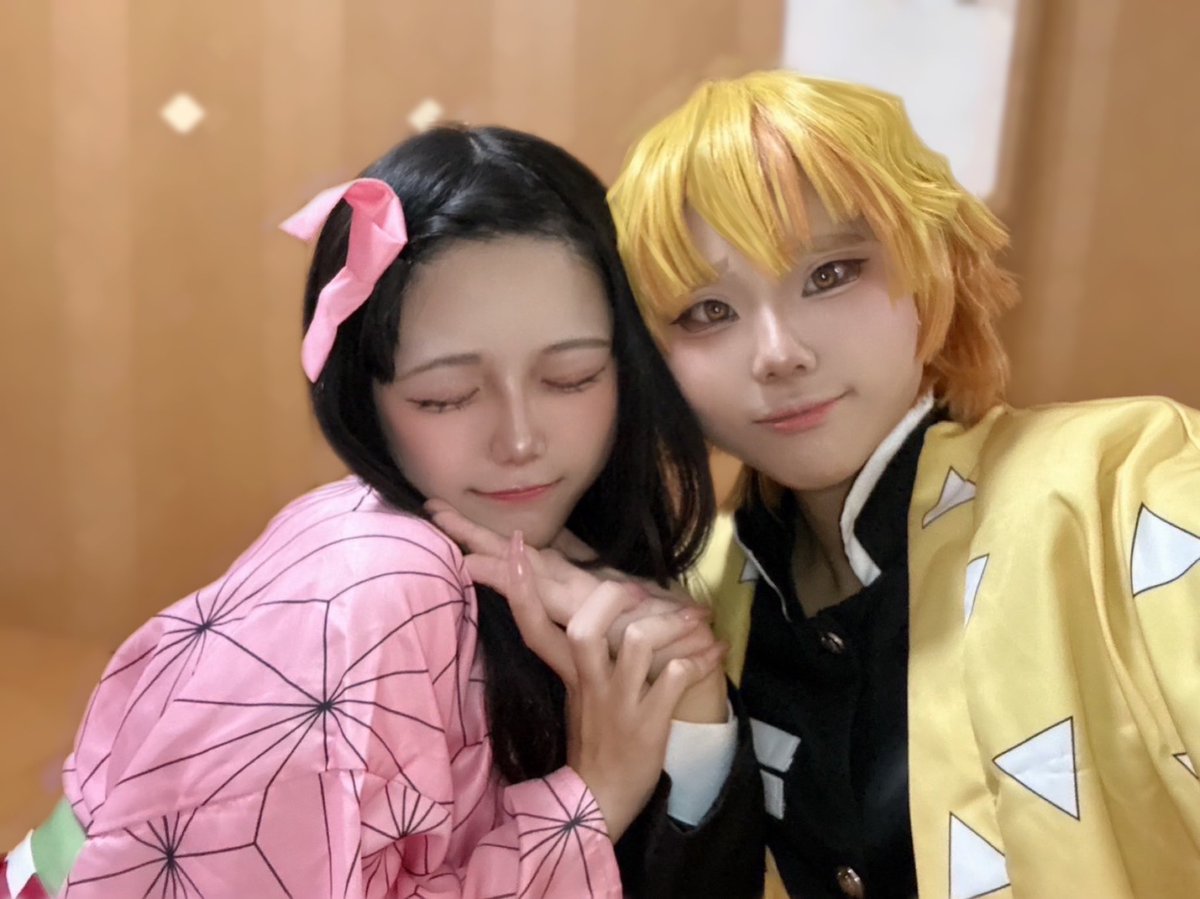 幼なじみと宅コスしてた✌🏻
かわちすぎないか?!

ちょいカプ味がつよいのでセンシ設定