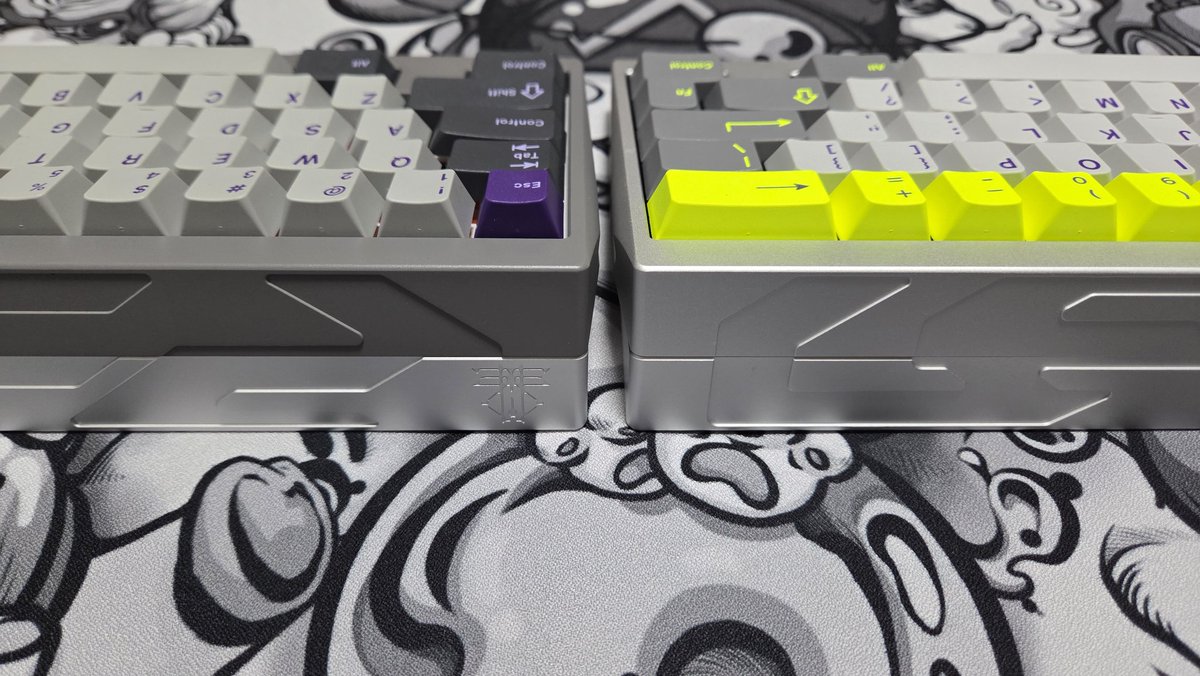 baionlenja Larva (Silver), GMK Nerve Alert (joke)
baionlenja Larva (Gray), GMK NTD