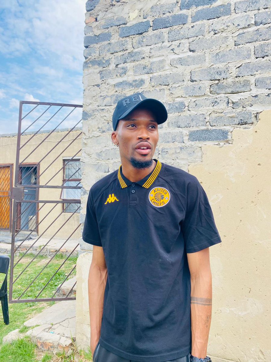 therecoolest97's tweet photo. #Amakhosi4Life
@therecoolest97 is the name. https://t.co/C4YdShHXef