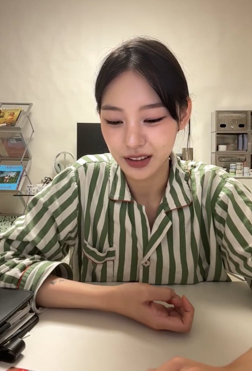 리정틱톡 본 노제 “ 옷이 문제야 ••• ”
그녀안의 흥선대원군이 깨어난듯 [공식입장]