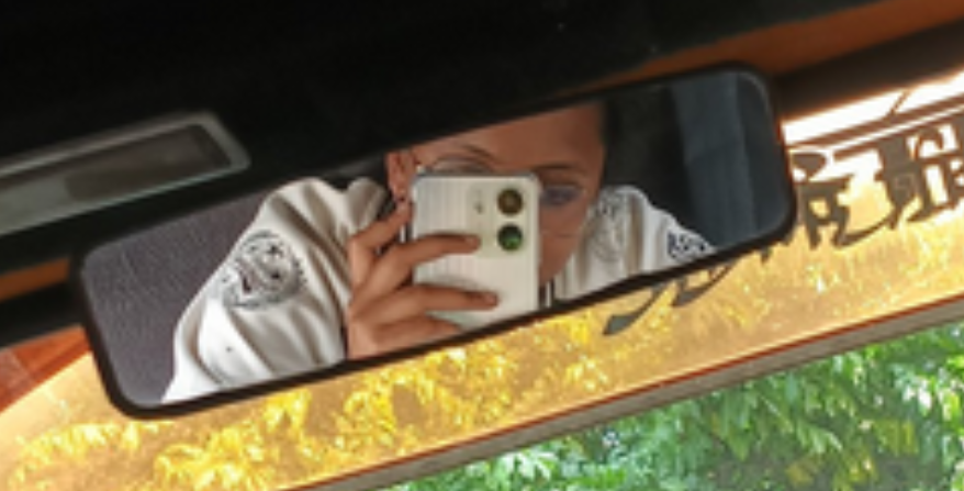 K19Unknown's tweet image. Which phone?