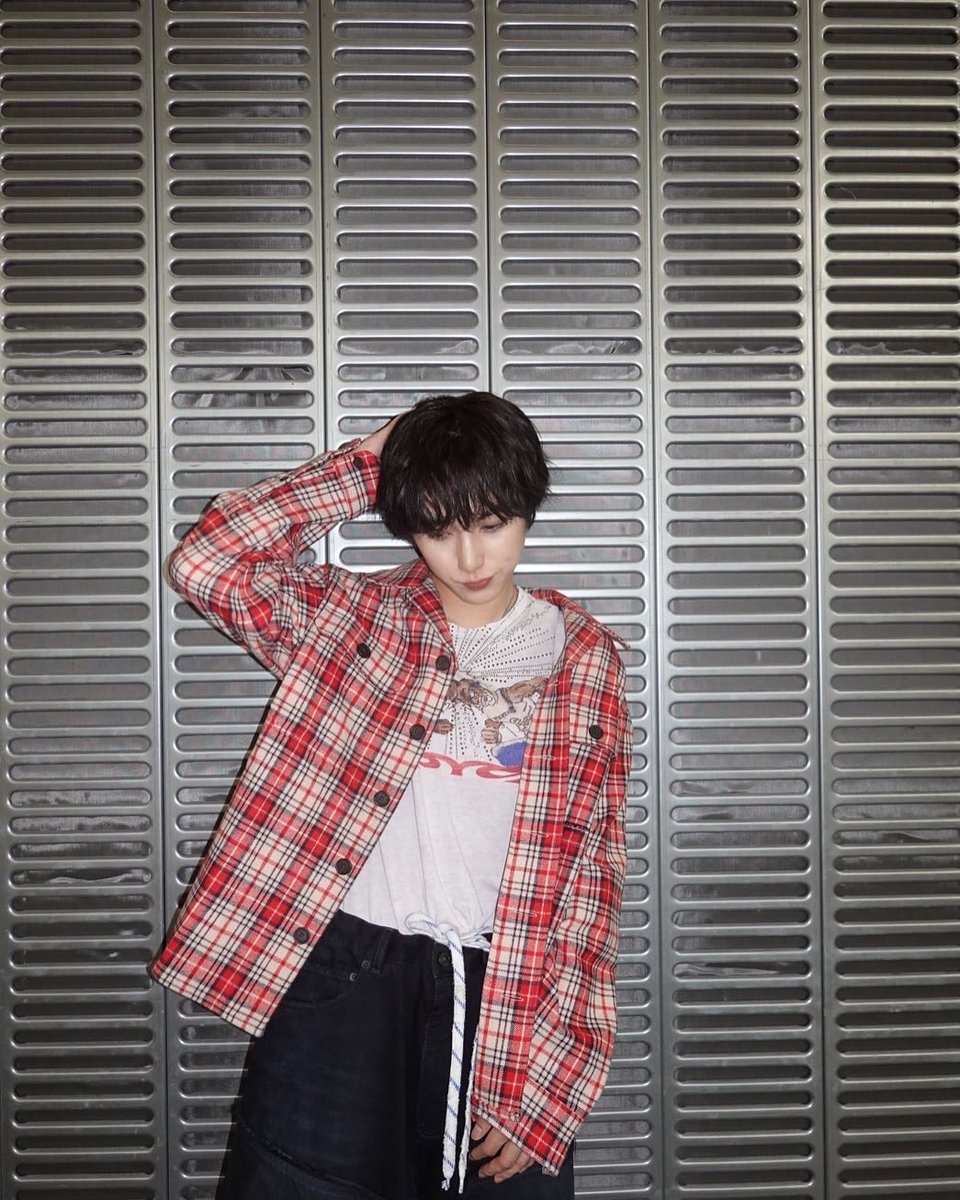 HeartBeatk6's tweet image. 251011 Instagram ⚫🟥✨
#尾崎匠海 #오자키타쿠미 #INInstagram