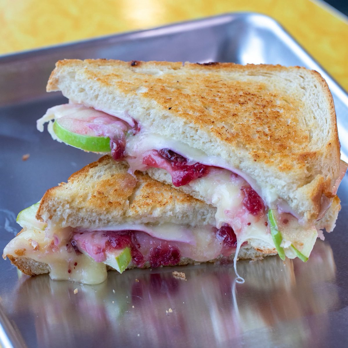 Steve's Meltdown - Elevated Grilled Cheese tweet media