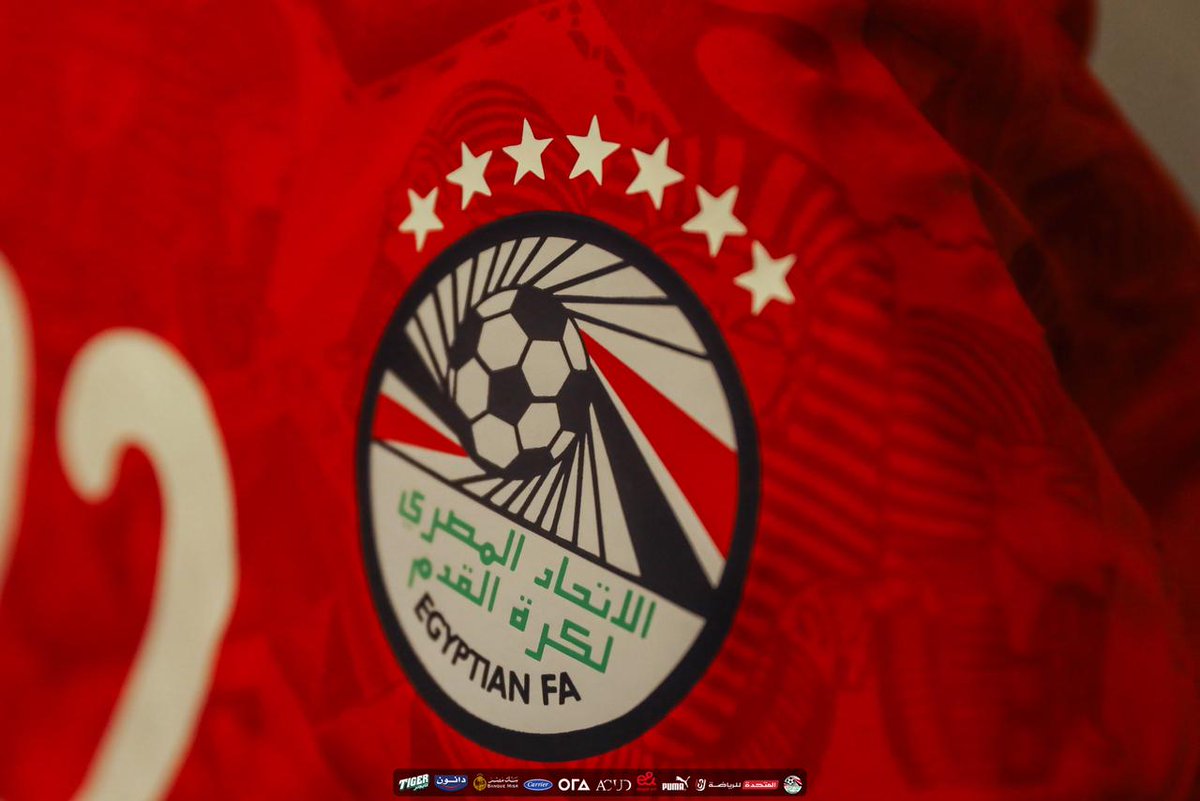 EFA's tweet image. 📸| أسفر الاجتماع الفني لمباراة منتخب مصر وغينيا بيساو المقرر لها العاشرة مساء غدًا الأحد باستاد القاهرة ضمن مواجهات الجولة العاشرة والأخيرة من التصفيات الأفريقية المؤهلة لنهائيات كأس العالم 2026 والتي حسمها الفراعنة بالتأهل الرسمي، عن ارتداء المنتخب المصري القميص الأحمر والشورت…
