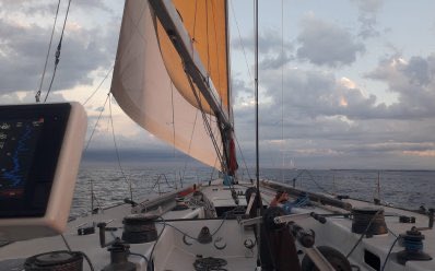 Uisp Nazionale (@uispnazionale) on Twitter photo Domenica il tradizionale appuntamento con la #Barcolana a Trieste, attese migliaia di barche, tra loro ci saranno anche diversi equipaggi della #Vela <a href="/UispNazionale/">Uisp Nazionale</a>. Parlano Danilo Ragni e Sara Vito uisp.it/nazionale/pagi… Domenica il tradizionale appuntamento con la #Barcolana a Trieste, attese migliaia di barche, tra loro ci saranno anche diversi equipaggi della #Vela <a href="/UispNazionale/">Uisp Nazionale</a>. Parlano Danilo Ragni e Sara Vito uisp.it/nazionale/pagi…