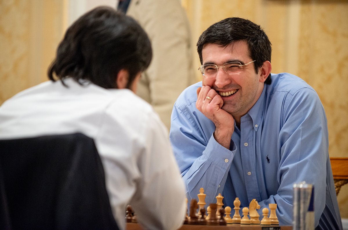 chessclubICC's tweet image. #TBT Zurich Chess Challenge 2016: @VBkramnik Vs. @GMHikaru 

📸: @davidllada