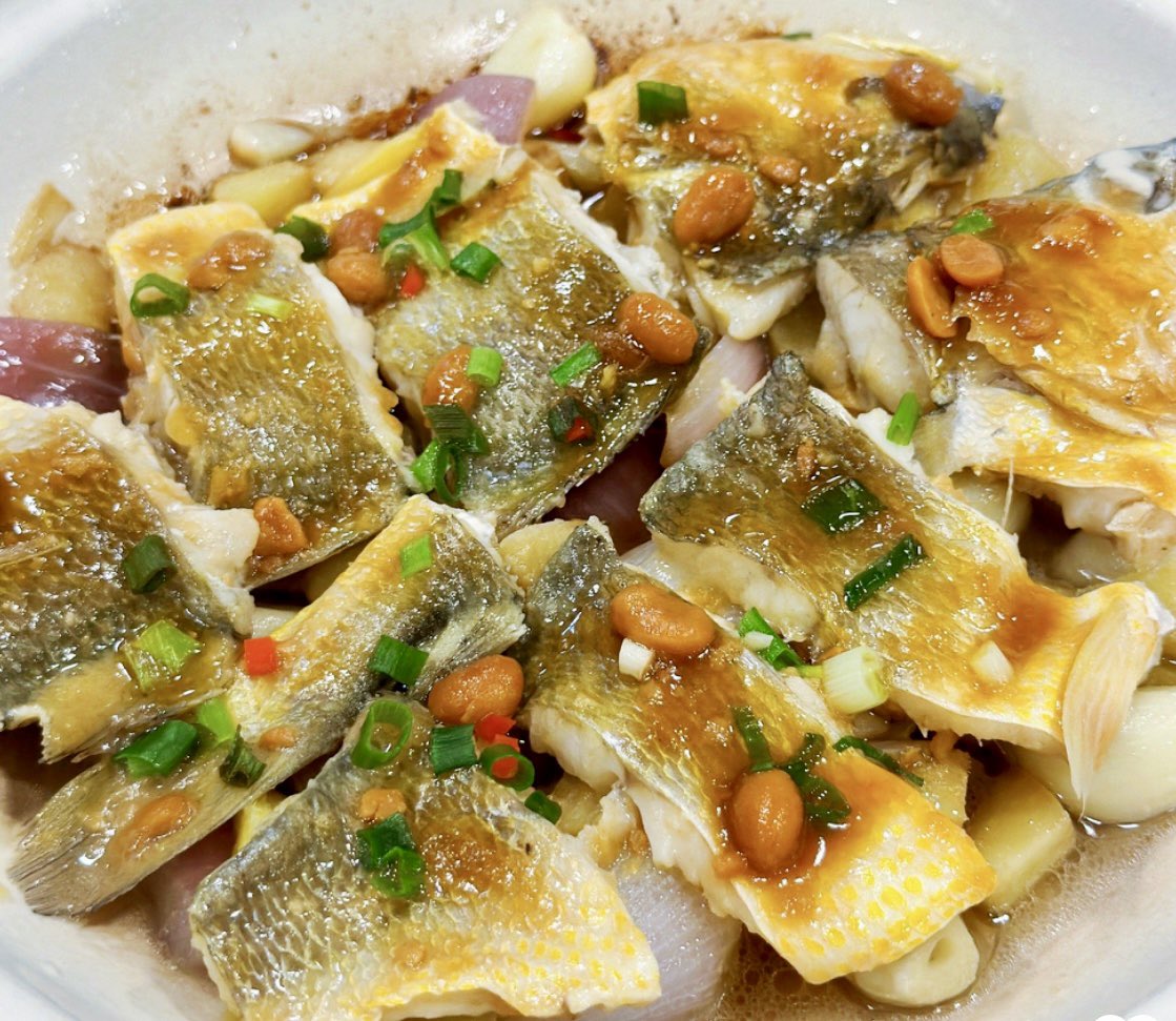 imdongbeiren's tweet photo. 上海&amp;広州で食べたものたち
东北人だけど、南の地域の料理がめっちゃ合うかも☺︎ https://t.co/5Wg6wyR6Im