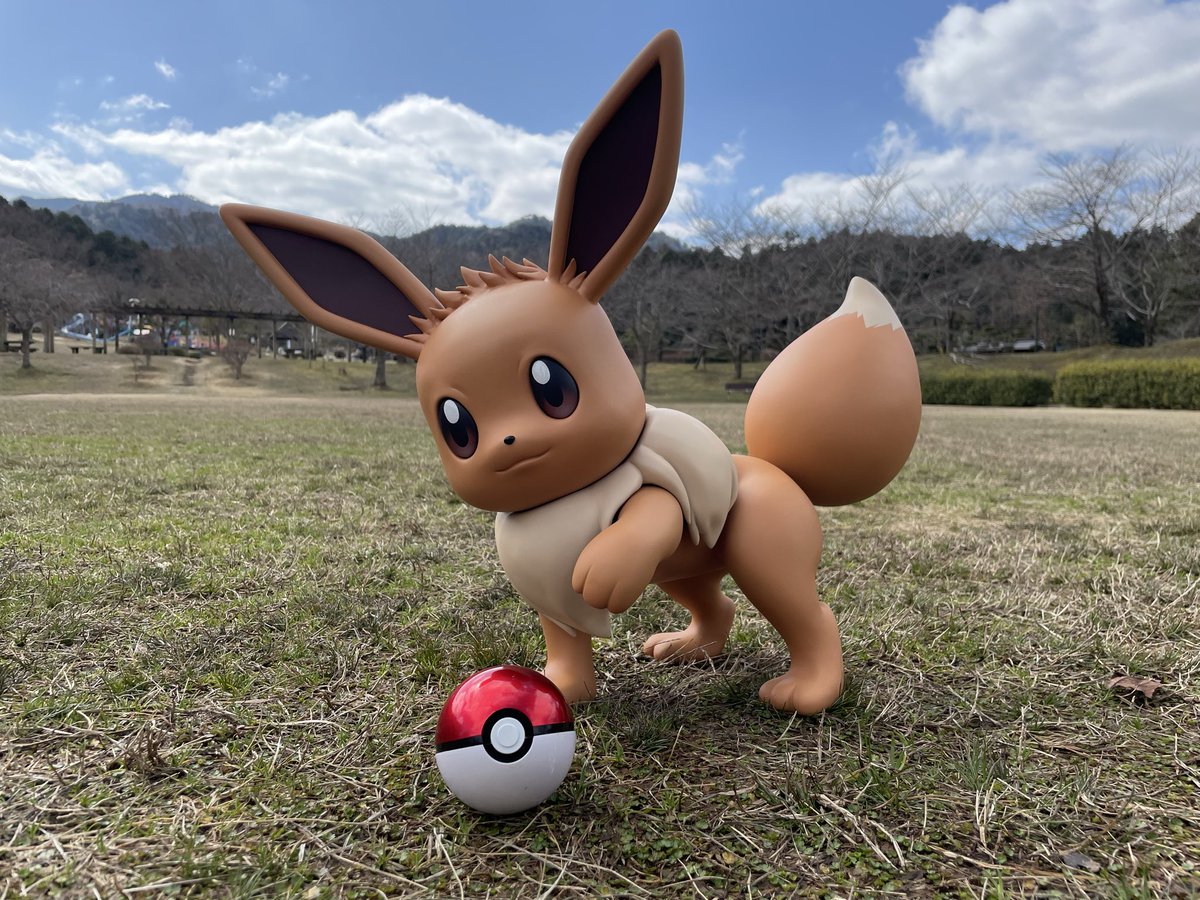 plasmaclusterha's tweet image. 粘土で作った等身大イーブイ