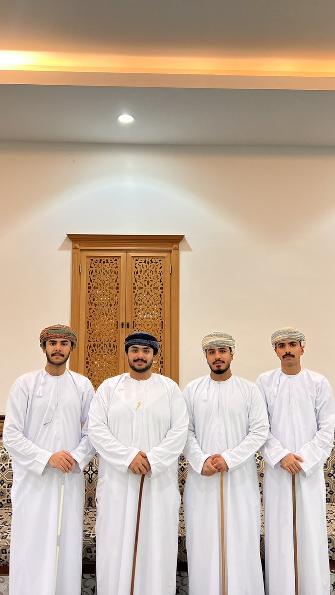 اللهم بارك لهما وبارك عليهما، واجمع بينهما في خير، وارزقهما السعادة والمودة والرحمة، واجعل بينهما حبًّا لا يزول، وتفاهمًا يدوم ما دامت حياتهما.

مبارك لك صديقي العزيز جهاد المسكري