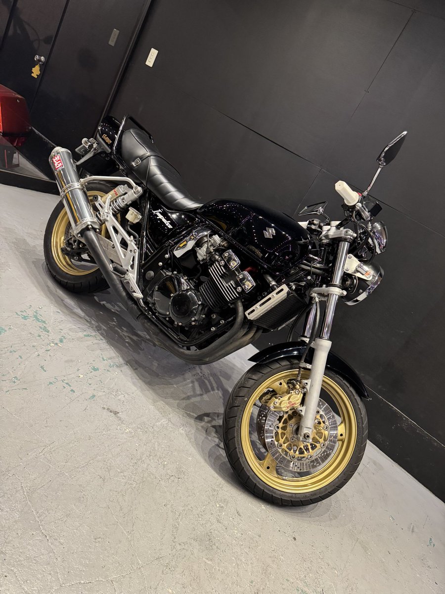 PsCREW_piro's tweet photo. 田原君納車おめでとう㊗🎉

こちらはスズキのインパルスです🏍️

仕事をしながら約6ヶ月で免許をとり😳

とうとう乗れる時がきました😆

慣れるまでは安全運転でね🙋🏻‍♂️

今度一緒にツーリング行きましょう🛵🏍️💨

ありがとうございます😊 https://t.co/wgRHI0rXD2