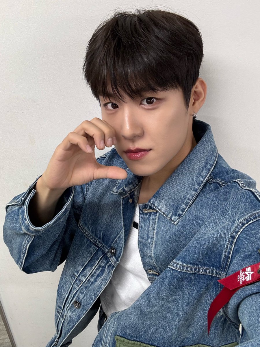 AB6IX_JP's tweet image. 【WOO JIN🐦】 久しぶりに日本のABNEWと楽しい時間

#AB6IX #エイビーシックス