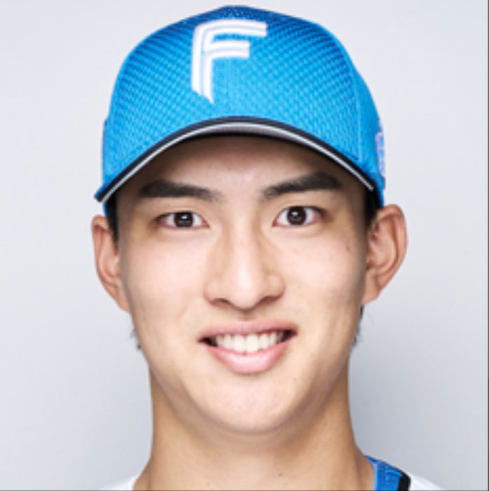 HEIWA417's tweet image. え？そっくりW W W
#ペニー横田
#達孝太
#日ハム
#ツイキャス