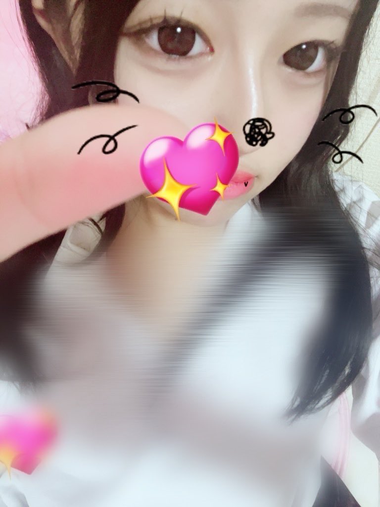 1uv2s_'s tweet image. 荒野とXで絡めるなかよしください

16さい⌇🚺⌇vc○⌇enjoy勢

♡or↺でおむかえ(ᐢᴖ ·̫ ᴖᐢ)♥

#荒野行動 #荒野界隈 
#荒野女子 #荒野女子と繋がりたい 
#荒野男子 #荒野男子と繋がりたい 
#荒野してる人と繋がりたい 
#荒野行動してる人と繋がりたい
#いいねでお迎え