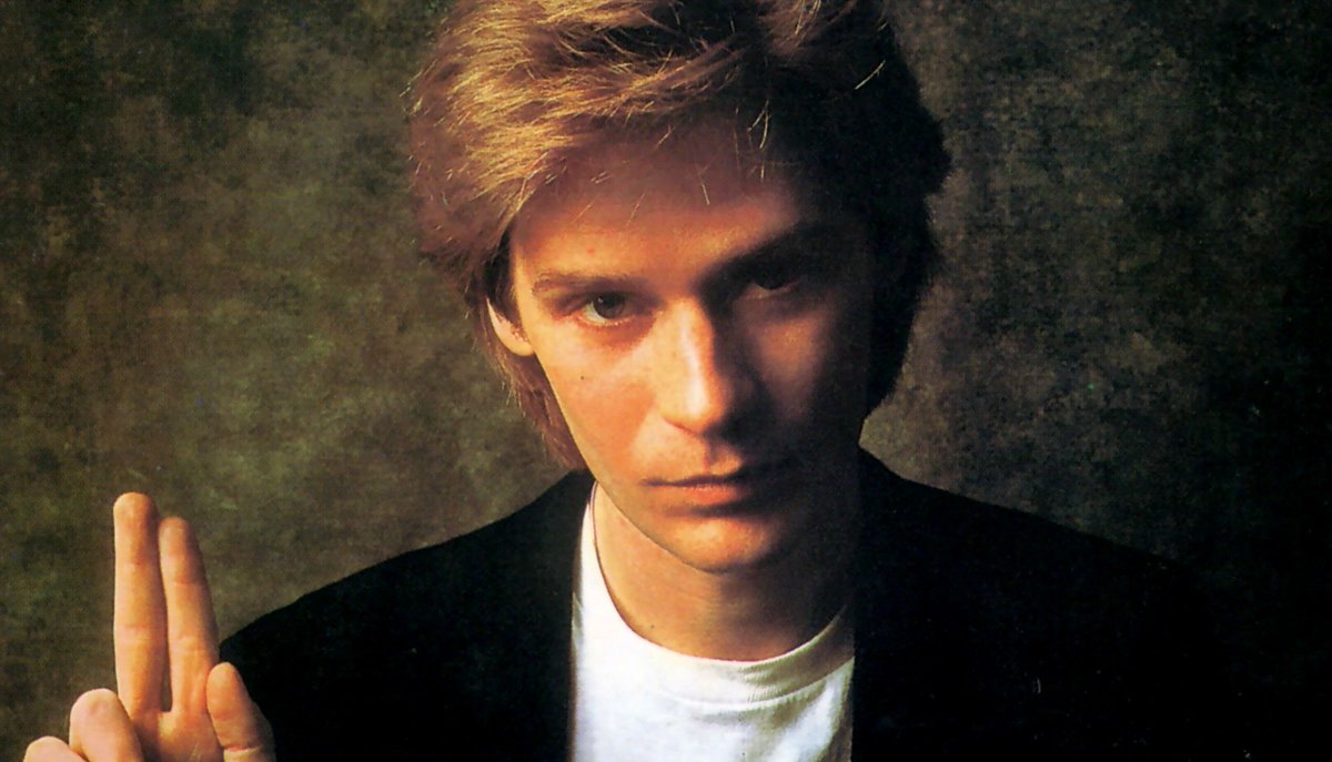 Albumism's tweet image. Happy Birthday Daryl Hall! Explore his musical legacy (including audio &amp;amp; video highlights) here: album.ink/DarylHallHBD