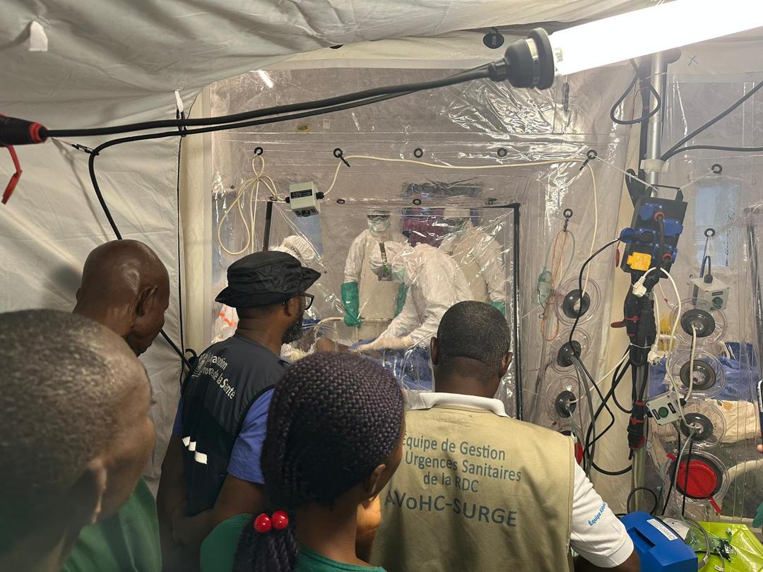 The new #Ebola Treatment Centre in Bulape is now fully operational, equipped with 32 beds, including a 2-bed Intensive Infectious Disease Treatment Module (IIDTM).

This marks the first time <a href="/WHO/">World Health Organization (WHO)</a> has deployed the innovation beyond simulation sites in Uganda and Ghana. Two