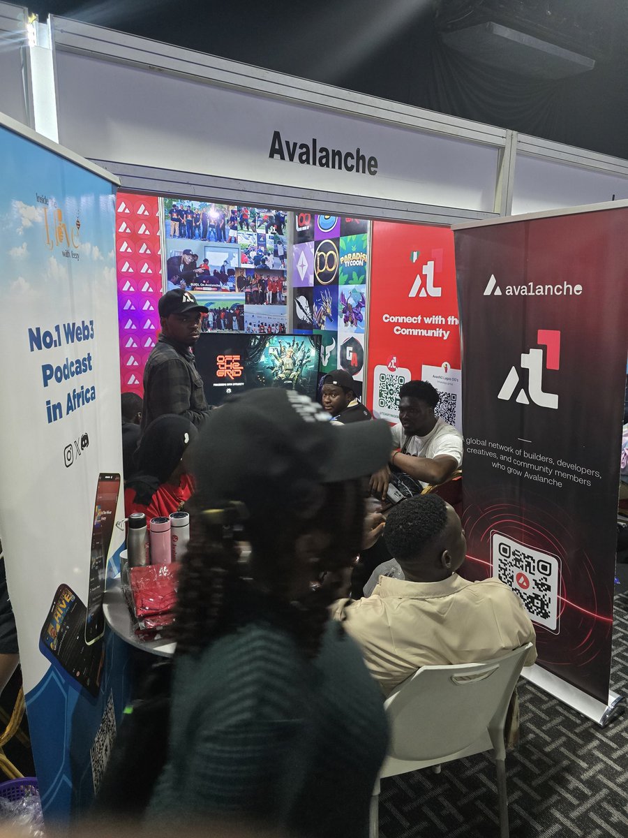 SethDannyYak's tweet photo. It's @blockfestafrica Day.
@Team1NG Booth Looking spicey!🔥🎮
Waiting for the Rush!!
#Team1NG #B3A https://t.co/nXjJPdYCxp